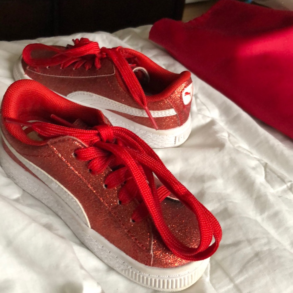 Toddlers size 8 shoes